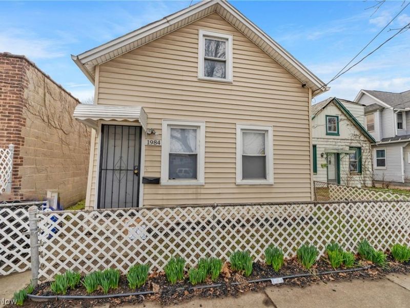 1984 W 52 Street, Cleveland, OH 44102 Photo 2