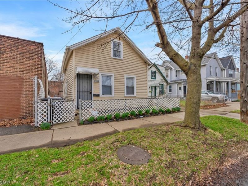 1984 W 52 Street, Cleveland, OH 44102 Photo 3