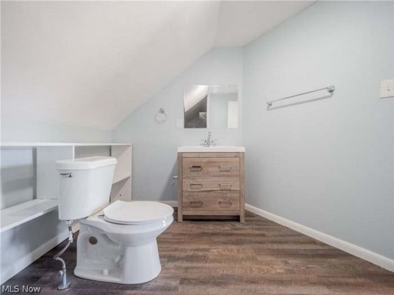 18310 Harvard Avenue, Cleveland, OH 44122 Photo 20