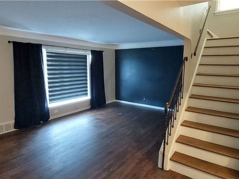 18310 Harvard Avenue, Cleveland, OH 44122 Photo 25