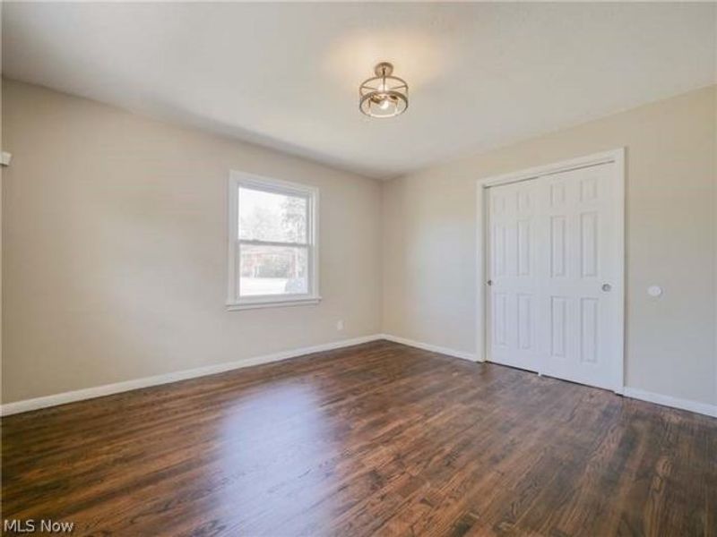 18310 Harvard Avenue, Cleveland, OH 44122 Photo 8