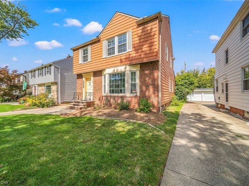 4069 Bushnell Road, University Heights, OH 44118 Photo 4