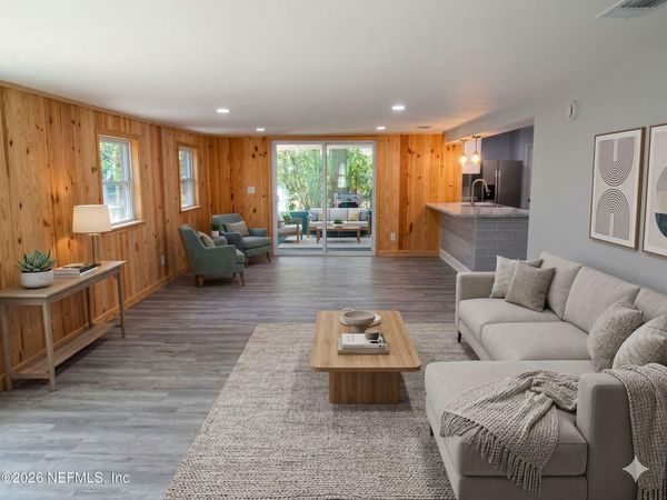 5849 RIDGEWAY Road E, Jacksonville, FL 32244