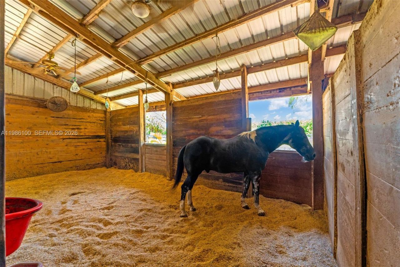 22800 SW 157th Ave , Miami, FL 33170 Photo