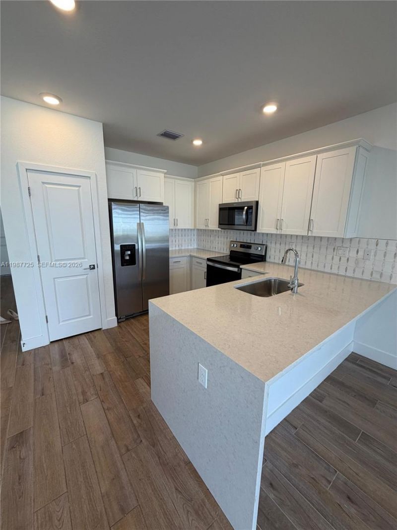 17173 SW 1st St , Pembroke Pines, FL 33027 Photo