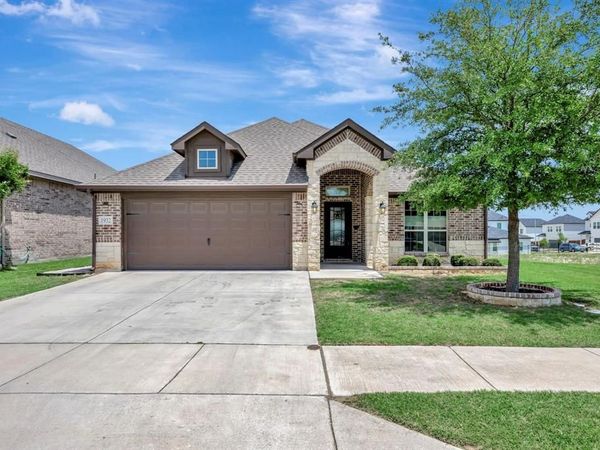 1932 Arroyo Verde Trail, Fort Worth, TX 76131