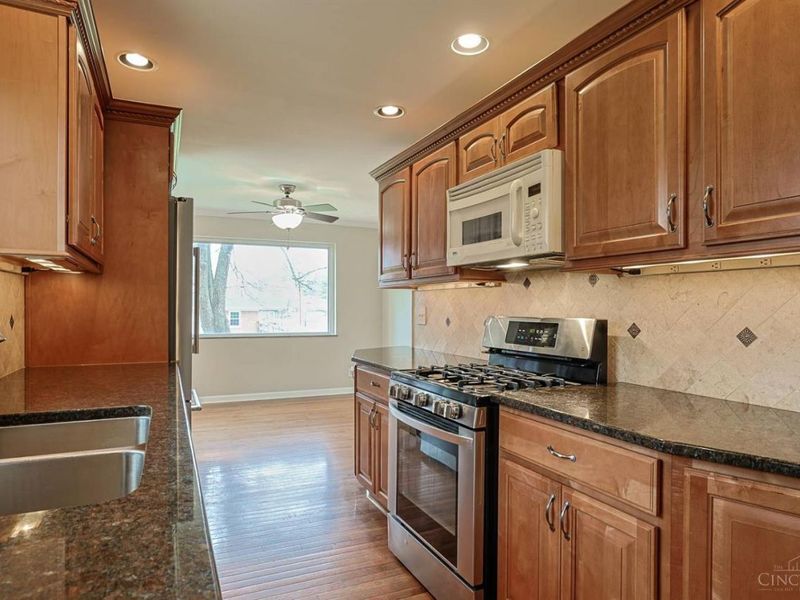 12 Gumbert Drive, Amelia, OH 45102 Photo 16