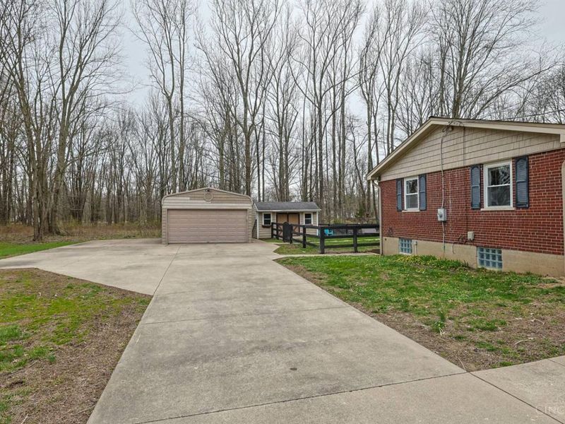 12 Gumbert Drive, Amelia, OH 45102 Photo 34