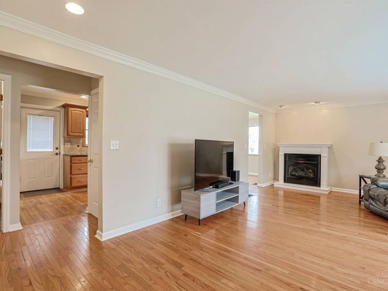 12 Gumbert Drive, Amelia, OH 45102 Photo 6