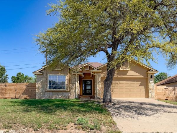 430 Summit Ridge DR N, Point Venture, TX 78645