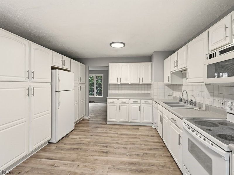 1464 Blair Drive, Akron, OH 44312 Photo 20