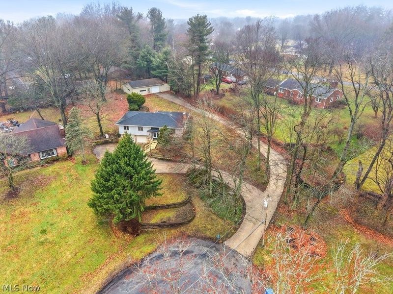 1464 Blair Drive, Akron, OH 44312 Photo 3