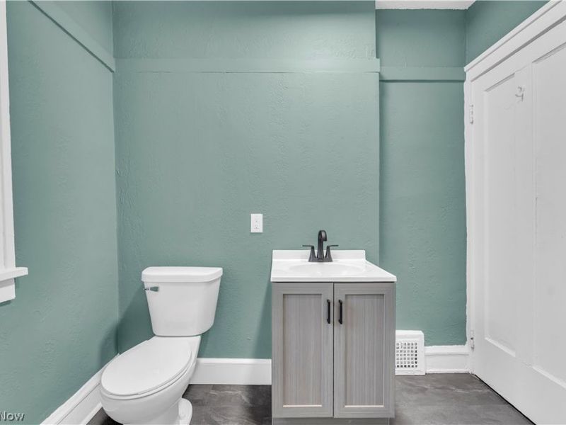 3900 E 96th Street, Cleveland, OH 44105 Photo 27