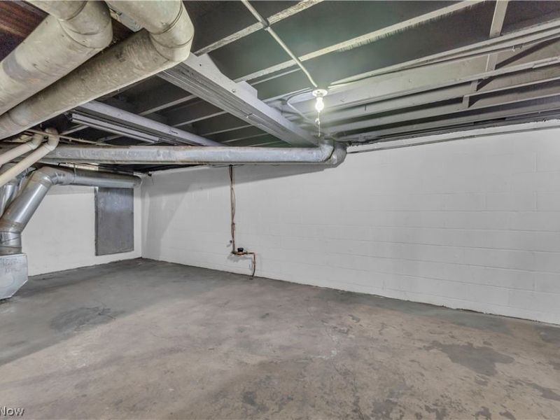 3900 E 96th Street, Cleveland, OH 44105 Photo 31