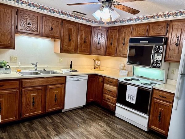 190 Cottage Grove Avenue SE, Unit 108, Cedar Rapids, IA 52403