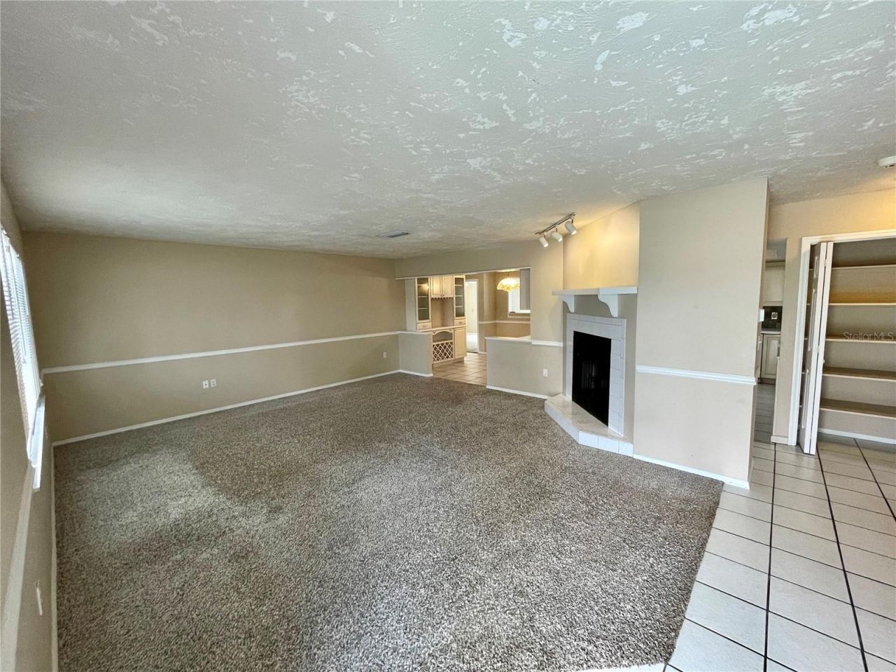 4215 18th Avenue Drive W, Bradenton, FL 34205 Photo