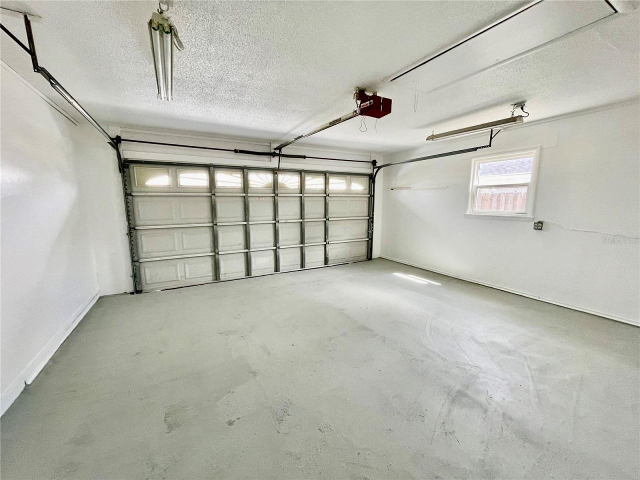 4215 18th Avenue Drive W, Bradenton, FL 34205 Photo