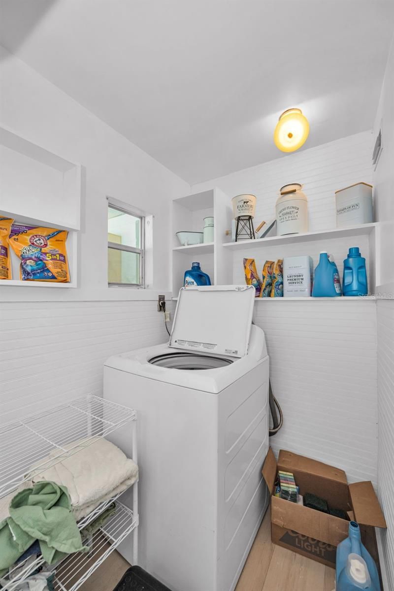 5769 Dartmouth Avenue N, Saint Petersburg, FL 33710 Photo
