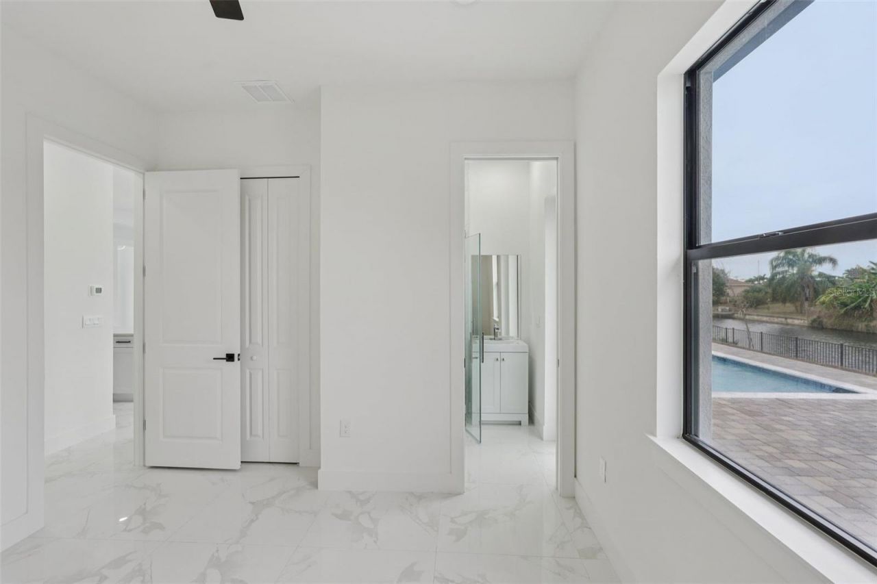 12 SE 17th Avenue, Cape Coral, FL 33990 Photo