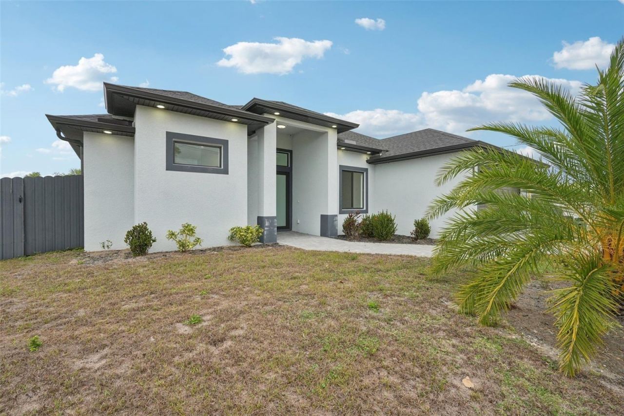 12 SE 17th Avenue, Cape Coral, FL 33990 Photo