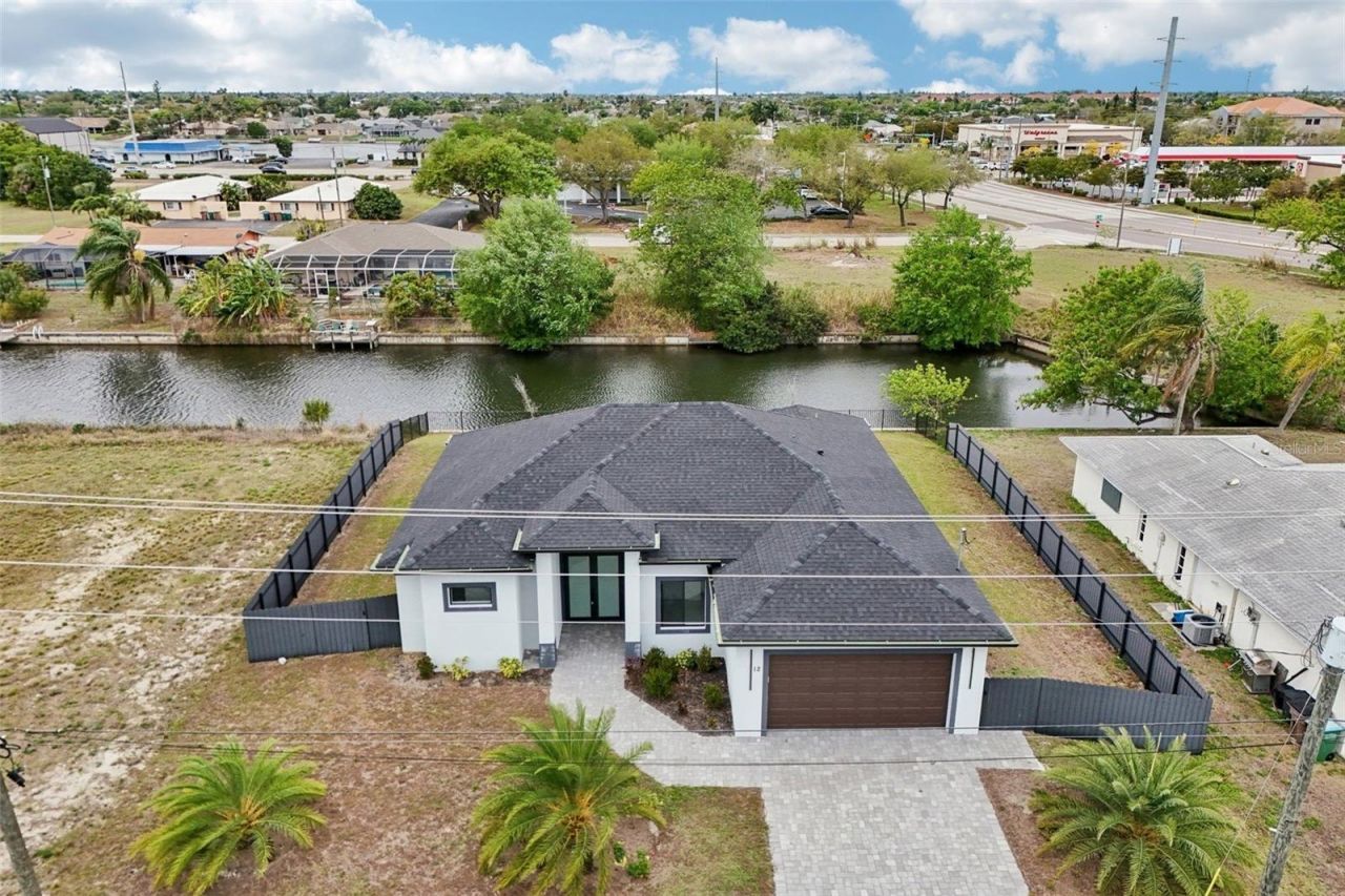 12 SE 17th Avenue, Cape Coral, FL 33990 Photo