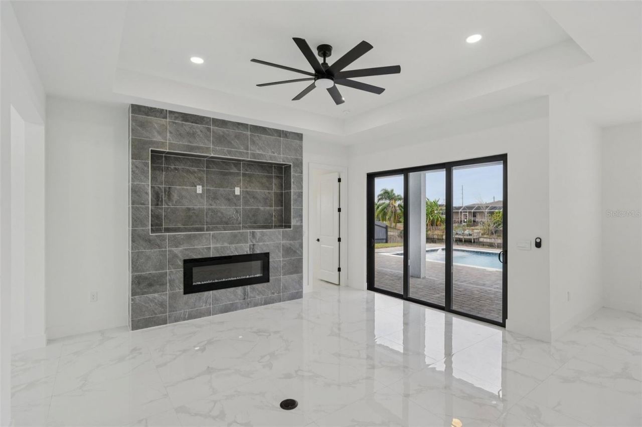 12 SE 17th Avenue, Cape Coral, FL 33990 Photo