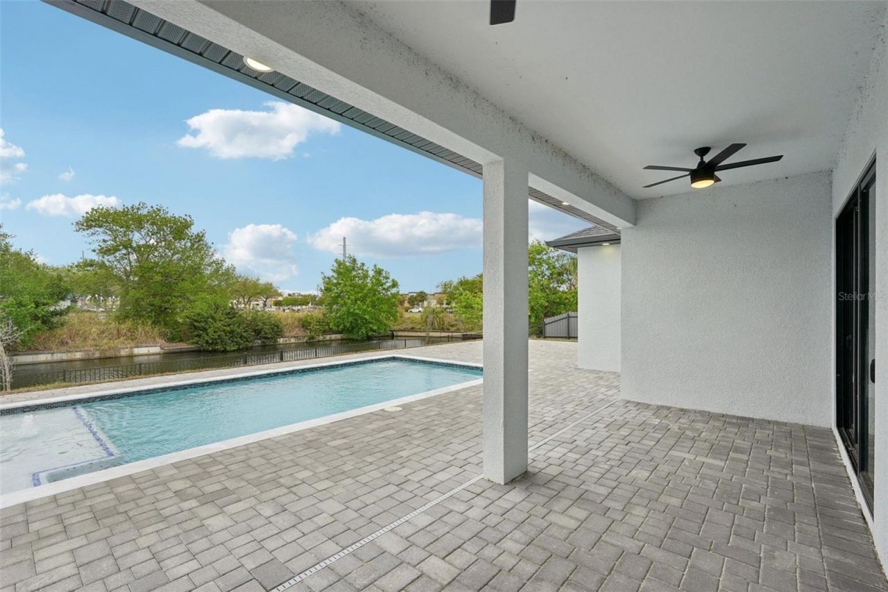 12 SE 17th Avenue, Cape Coral, FL 33990 Photo