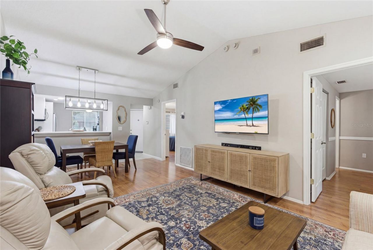 5905 36th Avenue Circle W, Bradenton, FL 34209 Photo