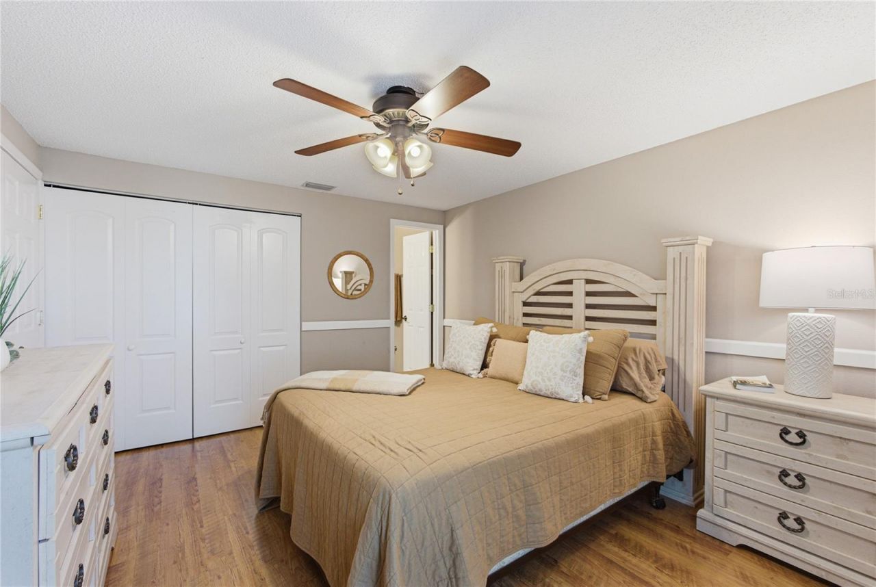 5905 36th Avenue Circle W, Bradenton, FL 34209 Photo