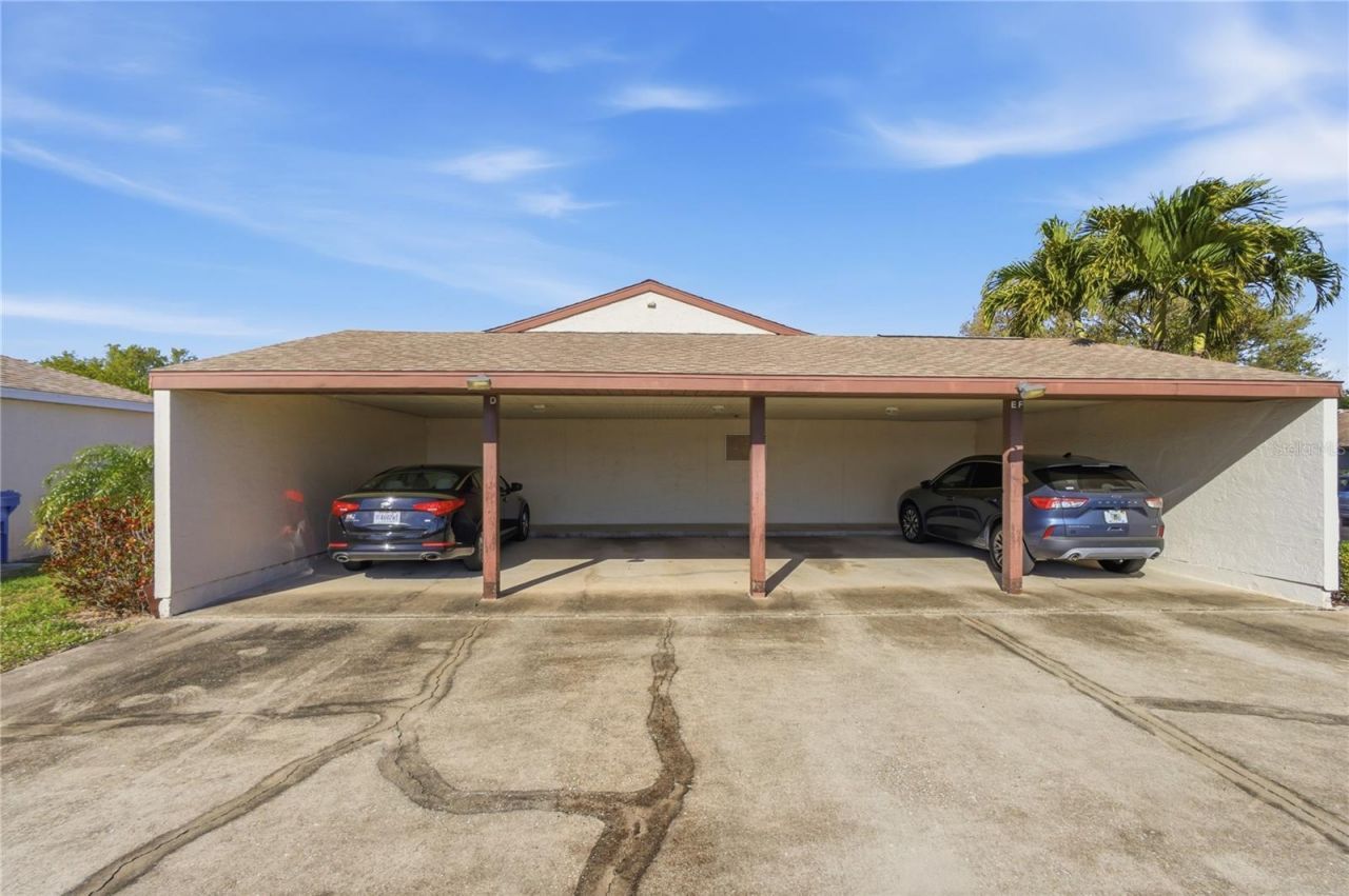 5905 36th Avenue Circle W, Bradenton, FL 34209 Photo