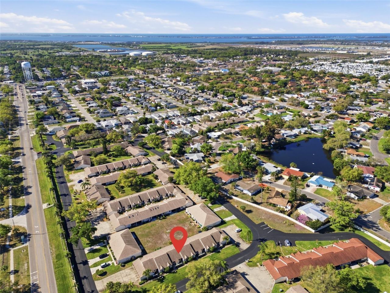 5905 36th Avenue Circle W, Bradenton, FL 34209 Photo