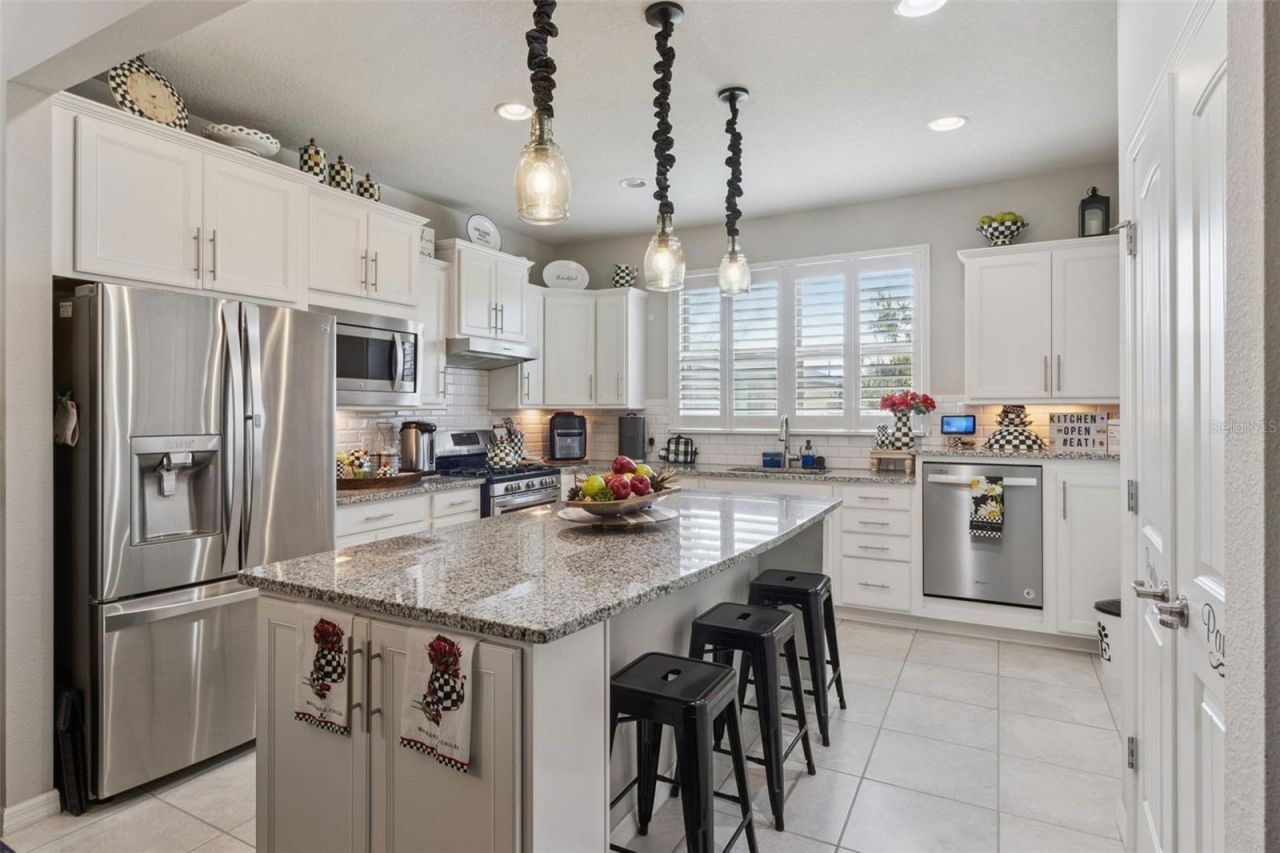 545 Cantabria Drive , Davenport, FL 33837 Photo