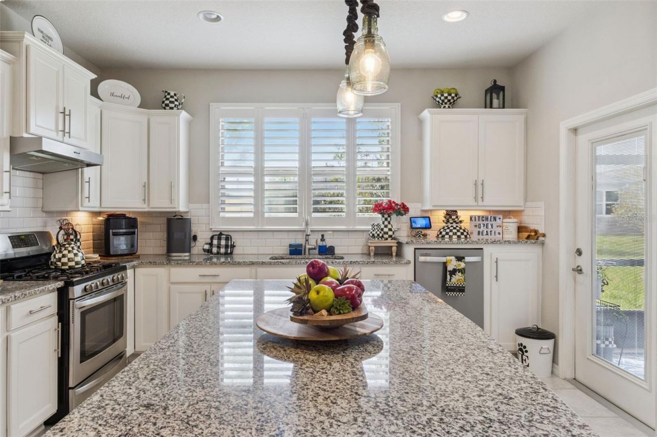 545 Cantabria Drive , Davenport, FL 33837 Photo