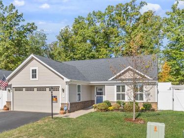 27 PINE KNOT DR, PALMYRA, VA 22963
