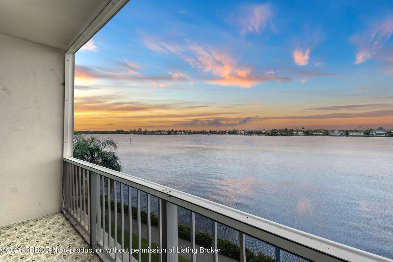 2180 Ibis Isle, Unit 12, Palm Beach, FL 33480 Photo