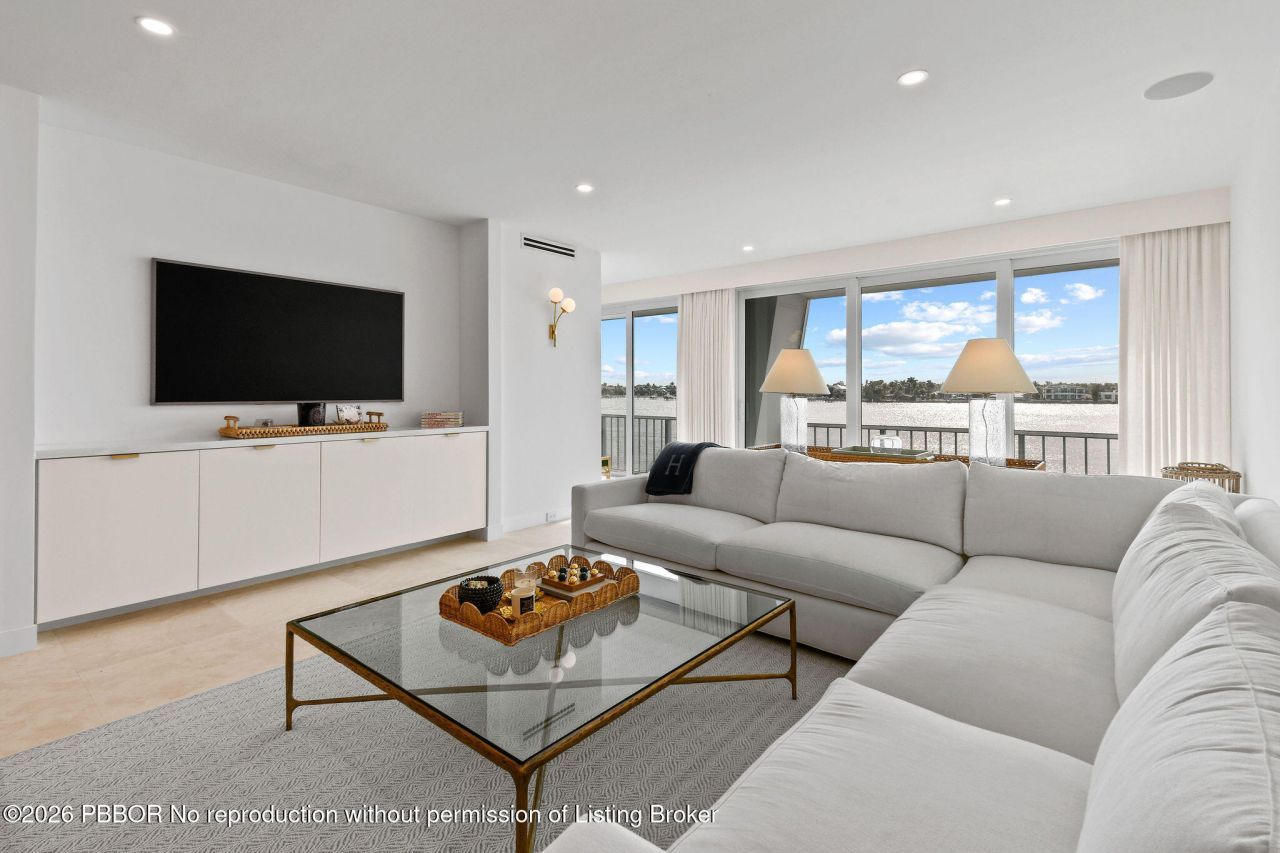 2180 Ibis Isle, Unit 12, Palm Beach, FL 33480 Photo