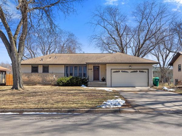 3816 Colorado Avenue N, Crystal, MN 55422
