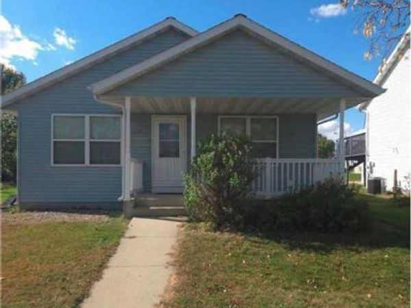 2109 Stark Street , Saint Peter, MN 56082