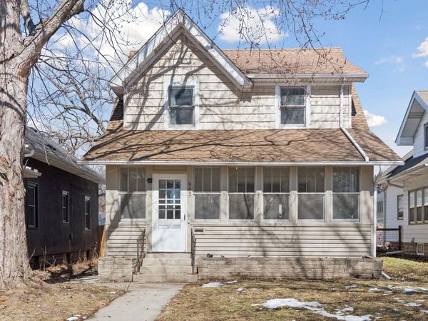 943 Wakefield Avenue, Saint Paul, MN 55106