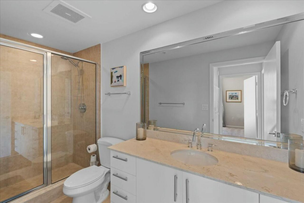 550 Okeechobee Boulevard, Unit 1001, West Palm Beach, FL 33401 Photo