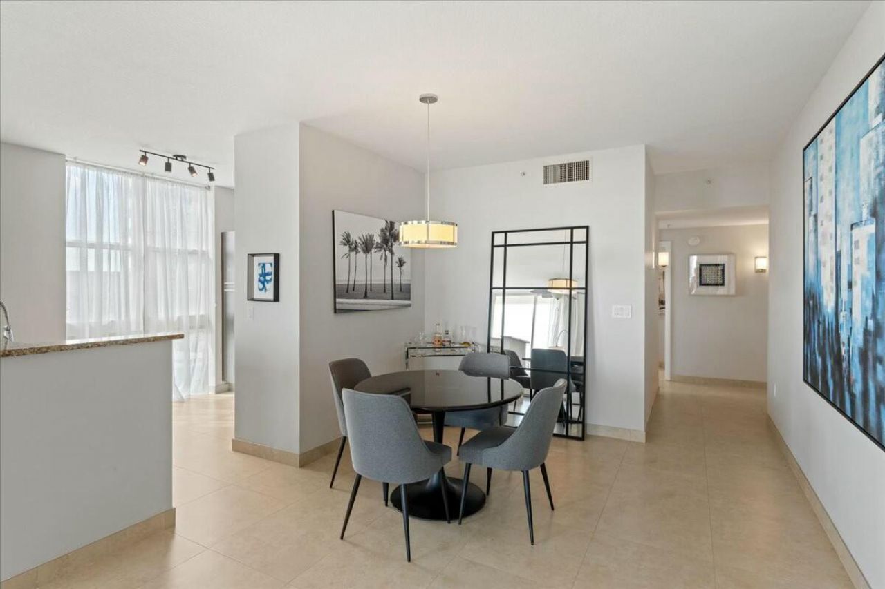 550 Okeechobee Boulevard, Unit 1001, West Palm Beach, FL 33401 Photo