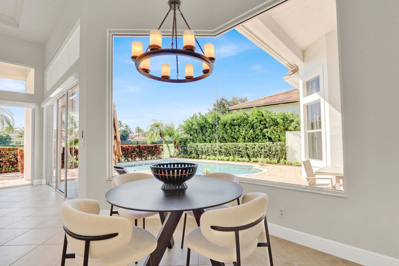 528 Les Jardin Drive, Palm Beach Gardens, FL 33410 Photo