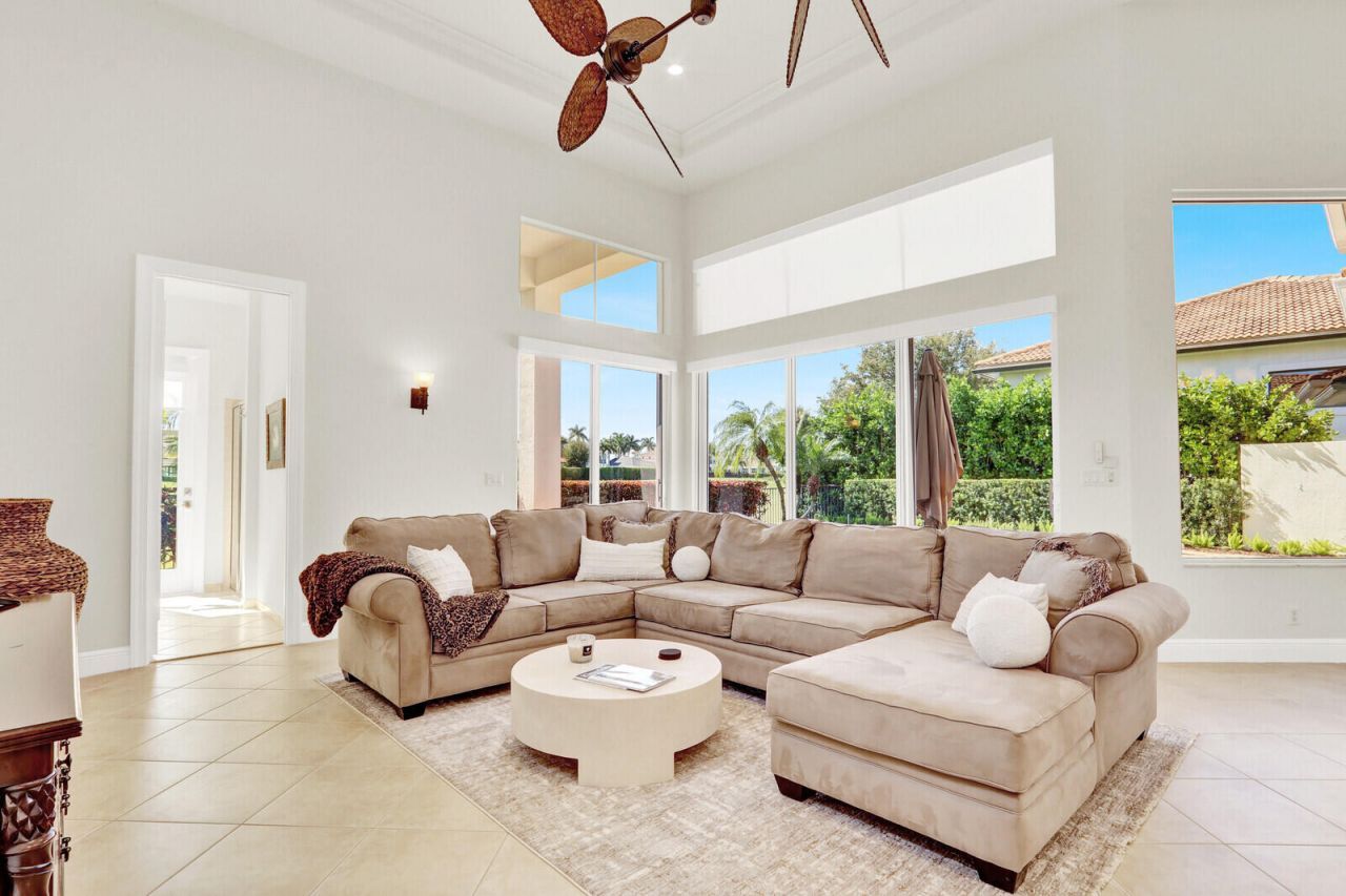 528 Les Jardin Drive, Palm Beach Gardens, FL 33410 Photo