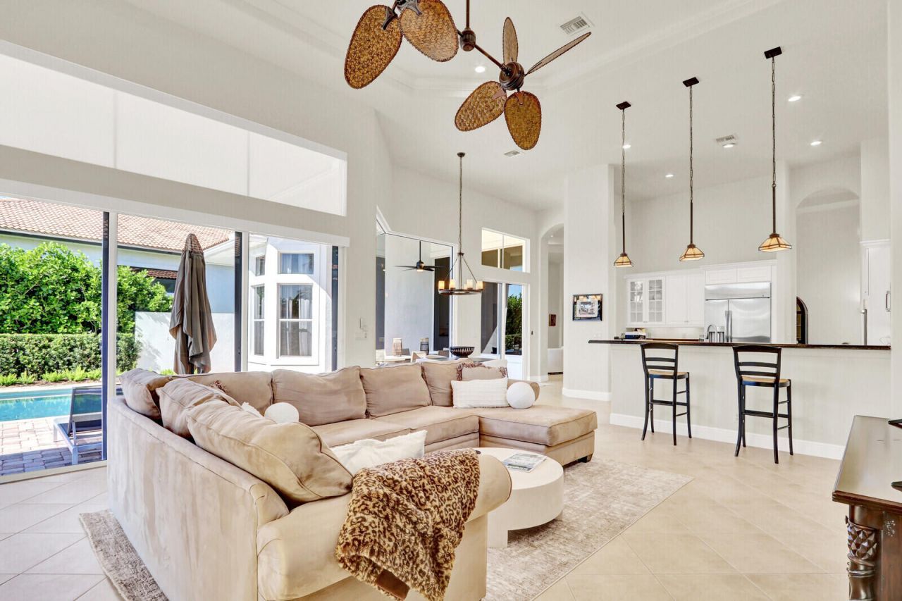 528 Les Jardin Drive, Palm Beach Gardens, FL 33410 Photo