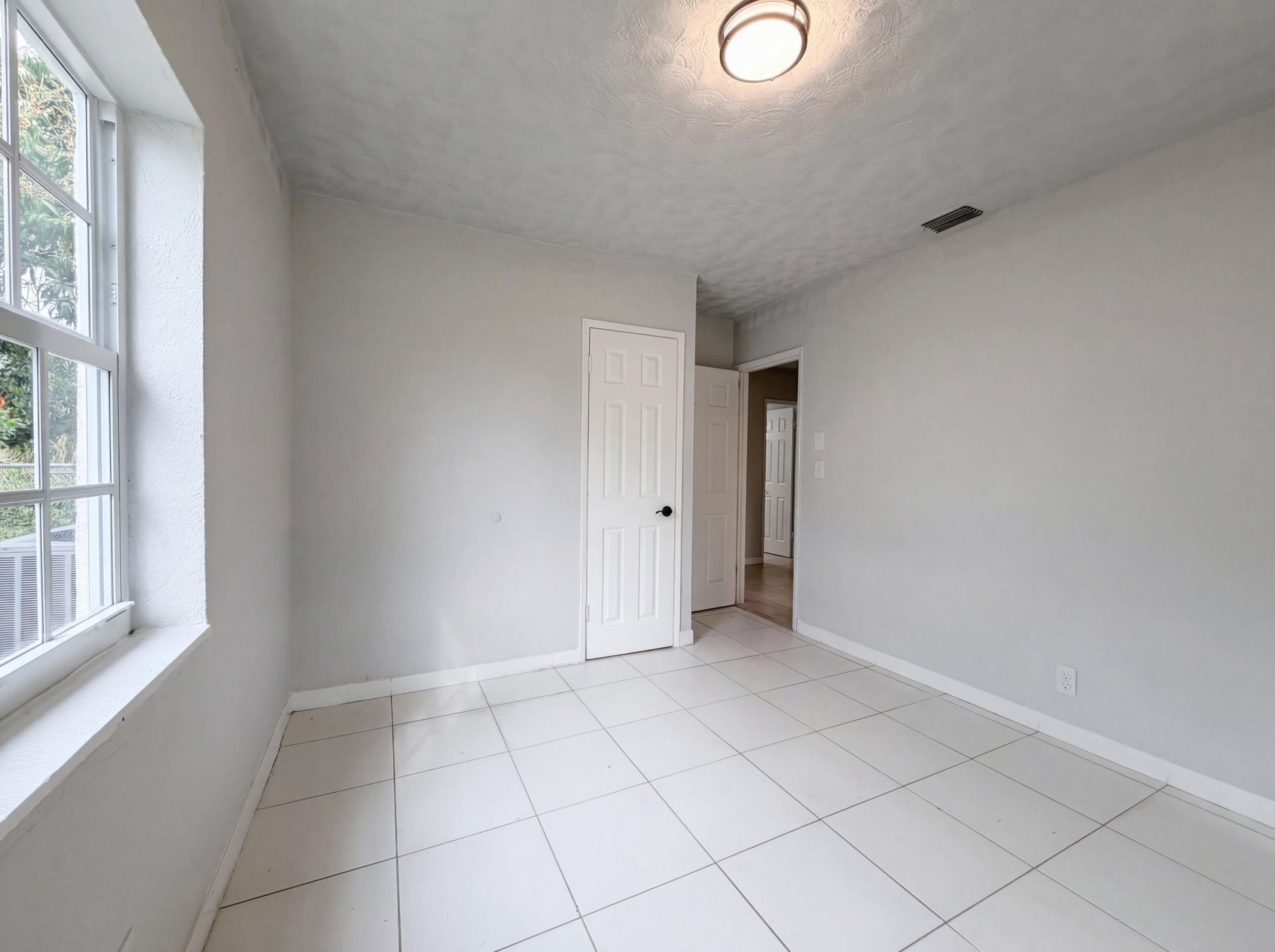 417 NW 2nd Street, Boynton Beach, FL 33435 Photo