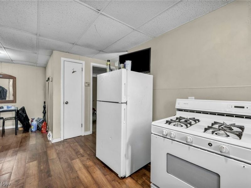 16224 Arcade Avenue, Cleveland, OH 44110 Photo 12