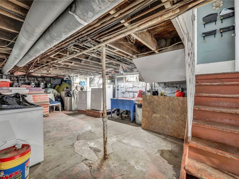 16224 Arcade Avenue, Cleveland, OH 44110 Photo 20