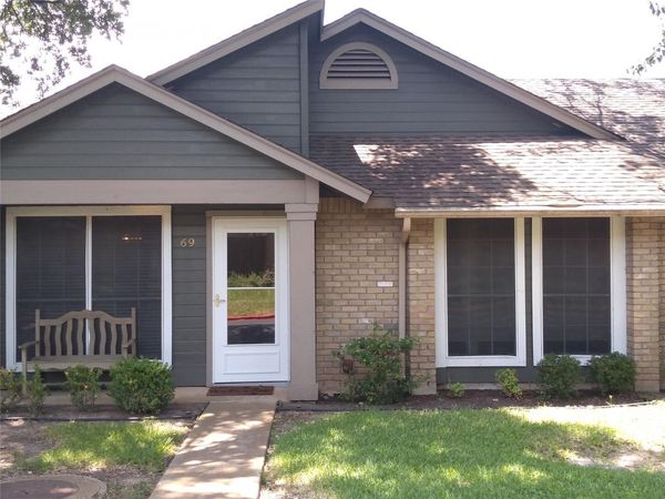 1015 E Yager LN, Unit 69, Austin, TX 78753