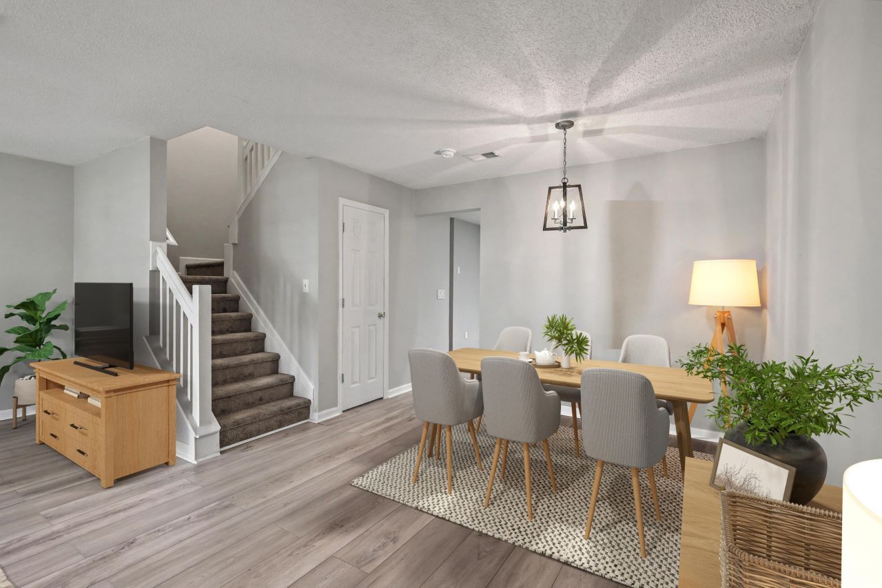 8039 Shadow Oak Drive Photo 10