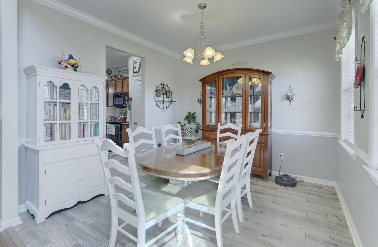 500 Fellers Court Photo 8